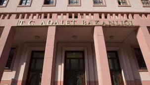 Adalet Bakanlığı'nın 1287 yeni personel alımı ilanı Resmi Gazete'de yayımlandı
