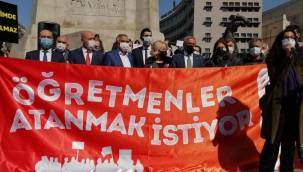 Atama bekleyen öğretmenler ek 50 bin atama istiyor