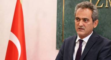 Öğrenciler dikkat! Milli Eğitim Bakanı Özer duyurdu: Müfredata yeni bir ders ekleniyor