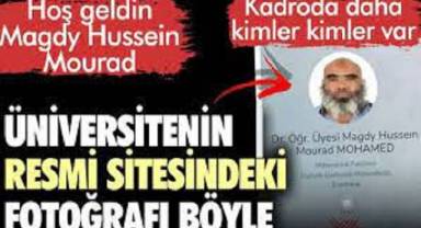 Üniversitesinin resmi sitesindeki fotoğrafı böyle. Kadroda daha kimler kimler var