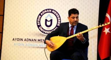 ADÜ Rektörü Osman Selçuk Aldemir Dünya Engelliler Dolayısıyla Öğrencilerle Bir Araya Gelerek Bağlama Çaldı