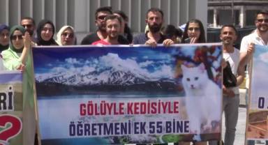 Ataması yapılmayan öğretmen adayları eylem yaptı: 80 puanla atanamıyoruz