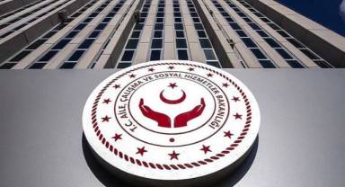 Doktoralı adayı, almamışlar lisans mezunu kurul üyesi elemiş