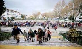 MEB'den tatil sürprizi! 5 günden 9 güne çıktı! Anaokulu, ilkokul, ortaokul, 9,10,11,12. sınıflar...