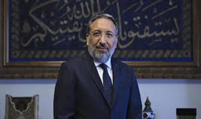 Diyanet'te ilk değişim koruma kadrosunda: Ali Erbaş'ın üçe katladığı sayı tekrar düşürüldü