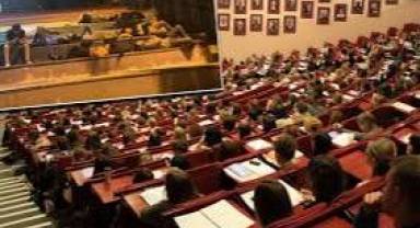 Üniversite hayatı geçim mücadelesine dönüştü