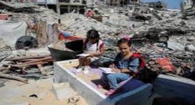 Gazze'de 1037 öğretmen, 20 binden fazla öğrenci katledildi