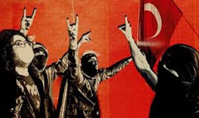 Gençler arasında yükselen 'yeni nesil milliyetçilik' hakkında ne biliyoruz?