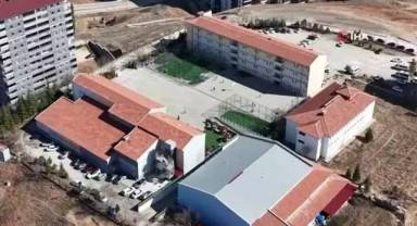 Yangın tatbikatında 19 öğrenci hastanelik oldu