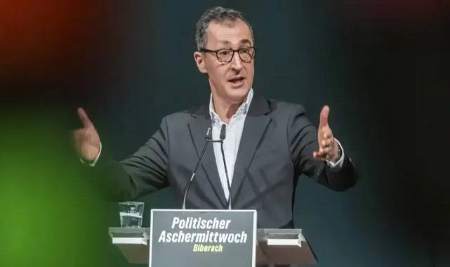 Almanya tarihinde bir ilk: Cem Özdemir, eyalet başbakanı oldu