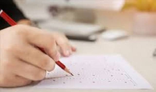 YKS soruları tartışılıyor... Matematik ve edebiyatta iptaller olacak mı?
