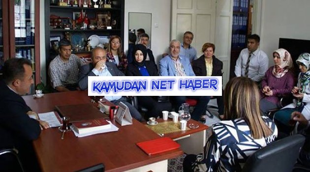 AKP'li adaylar, müdür odasında öğretmenlerden oy istedi
