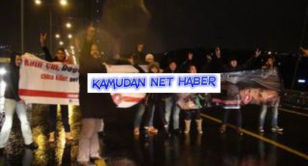 Boğaz Köprüsü'nde Uygur Türkleri için eylem yaptılar