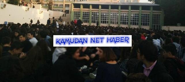 Kadıköy Anadolu Lisesi öğrencileri eylem başlattı