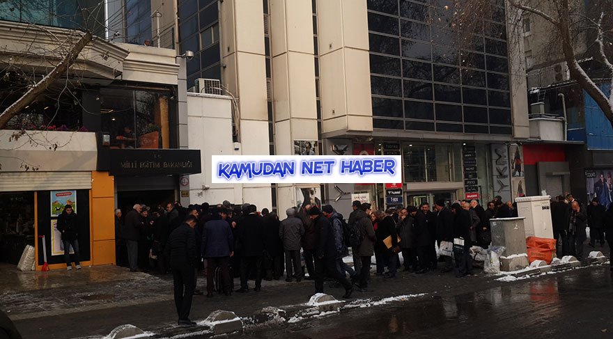 MEB’in önünde maarif müfettişi kuyruğu