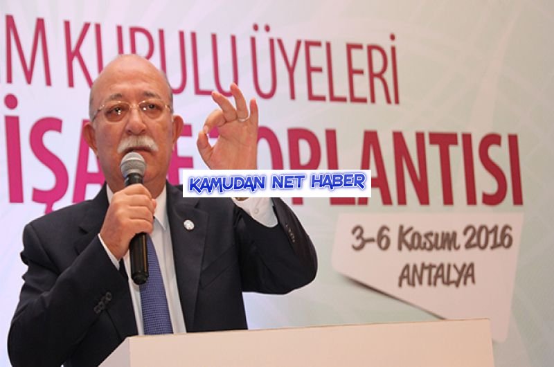 Sayın Bakan, “ Göreviniz Öğretmeni Yücelterek Başarmaktır.”