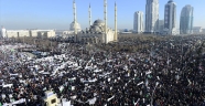 1 milyon kişi Charlie Hebdo'yu protesto etti