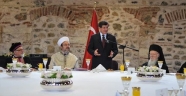 Davutoğlu'nun katıldığı toplantıda yeni kilise kararı alındı