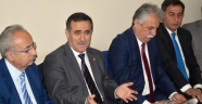 İhsan Özkes AKP'ye böyle yüklendi: Ahlaksız Müslüman tipi yetiştiriliyor