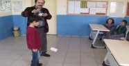 İşte Devletin Okul Müdürü! Mesleğini ve Nerede Olduğunu Bilmiyor