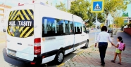 Okul servis araçlarını kullanacak şoförler, 26 yaşından gün almak zorunda olacak.
