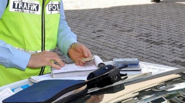 Trafik cezası sorgulama ve trafik cezası ödeme işlemleri