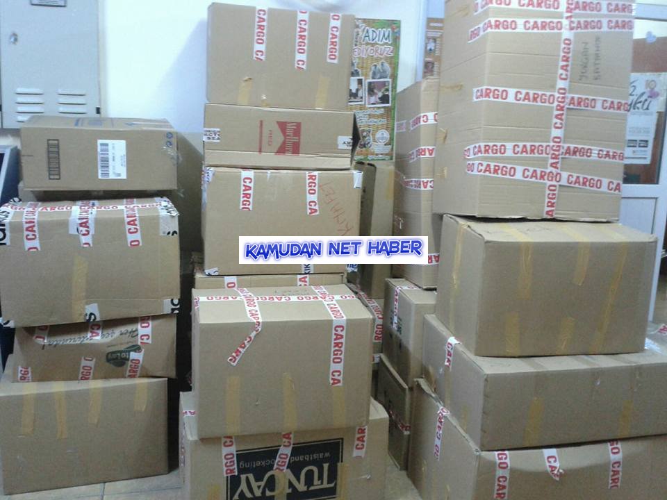 TÜRK EĞİTİM- SEN İSTANBUL ŞUBELERİ TÜRKMEN KARDEŞLERİMİZE KOMYONLARCA YARDIM TOPLADI
